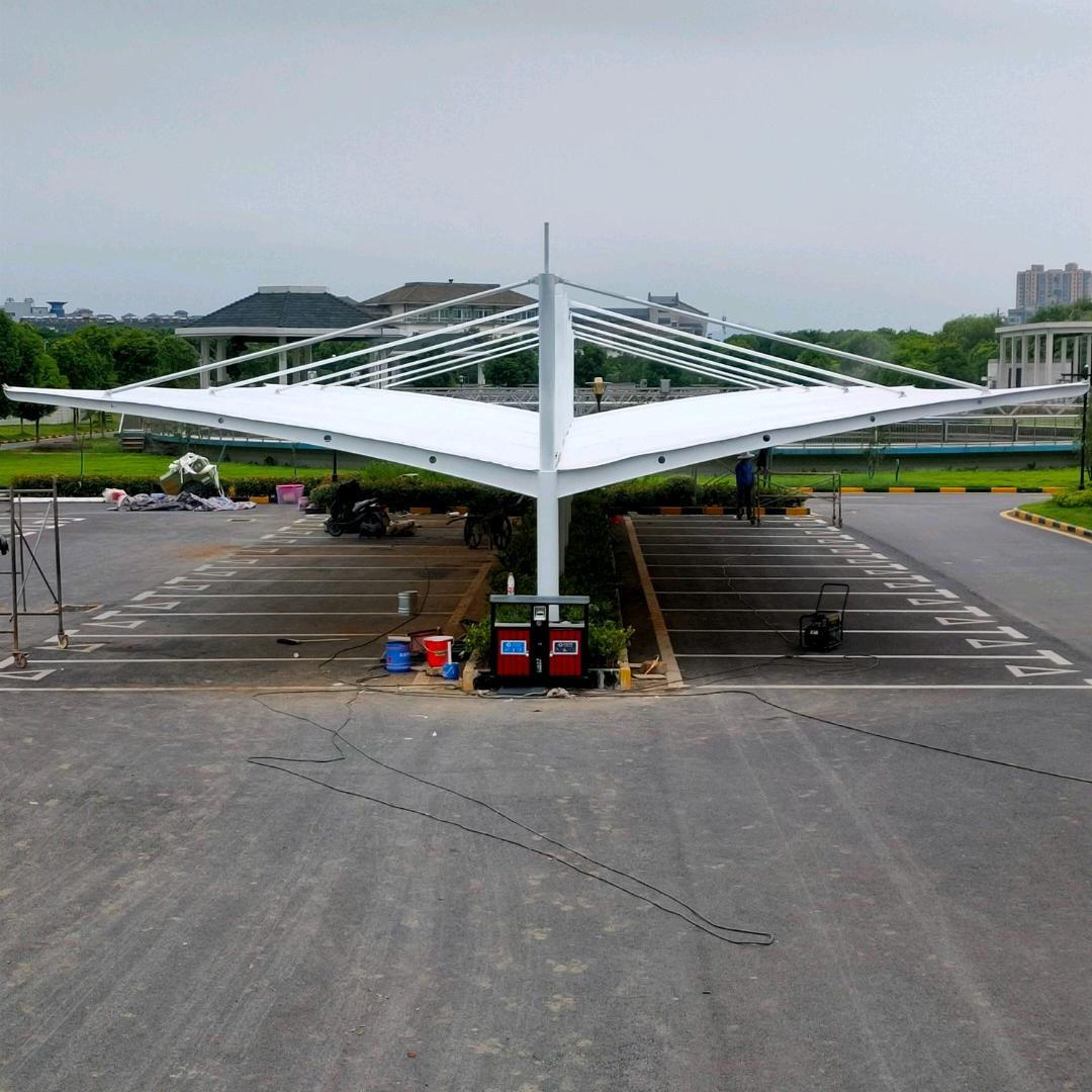 AAA膜结构汽车棚