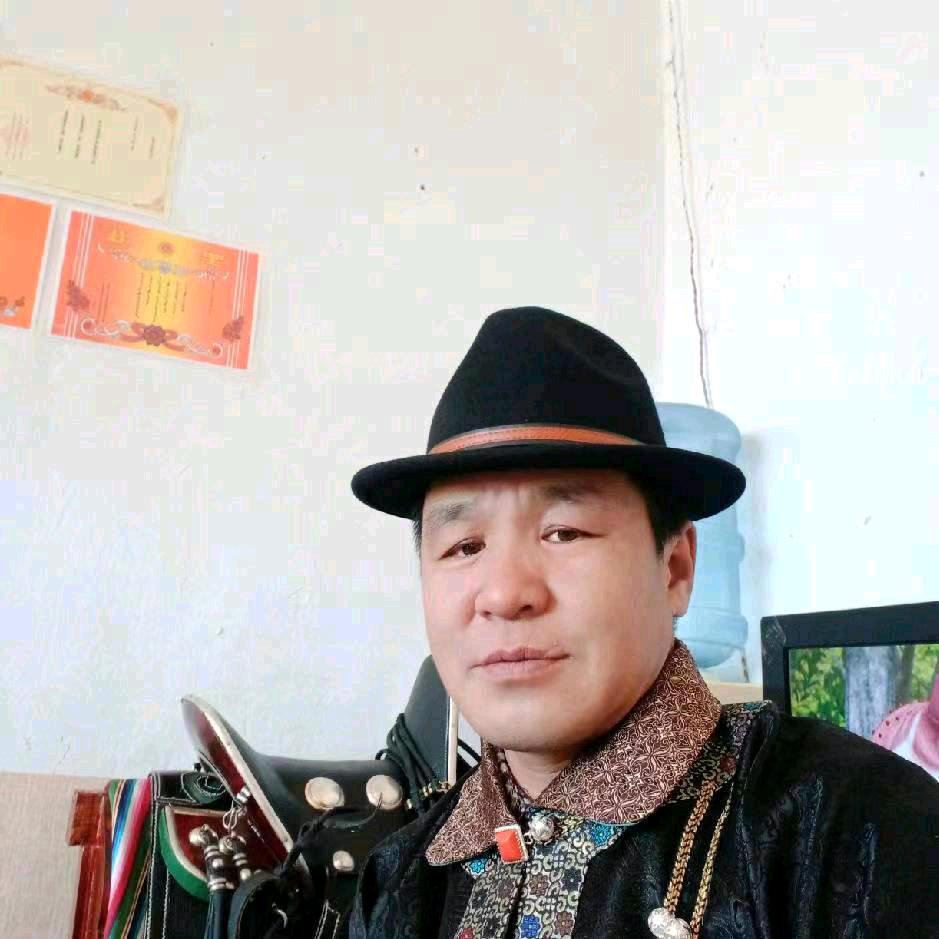 达胡尔巴雅尔