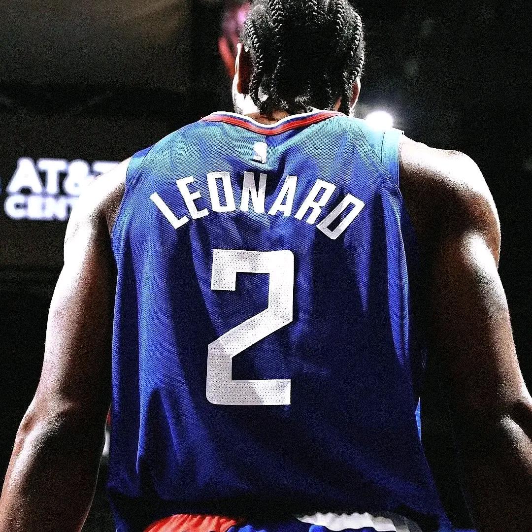 篮球爱好者伦纳德球迷