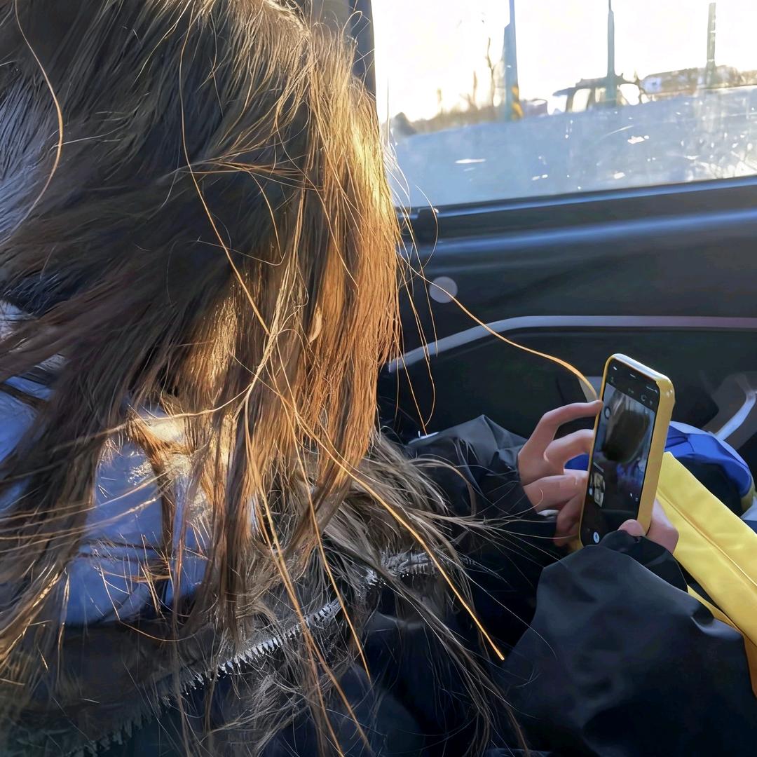 爱吃锅包肉的蟑螂姐