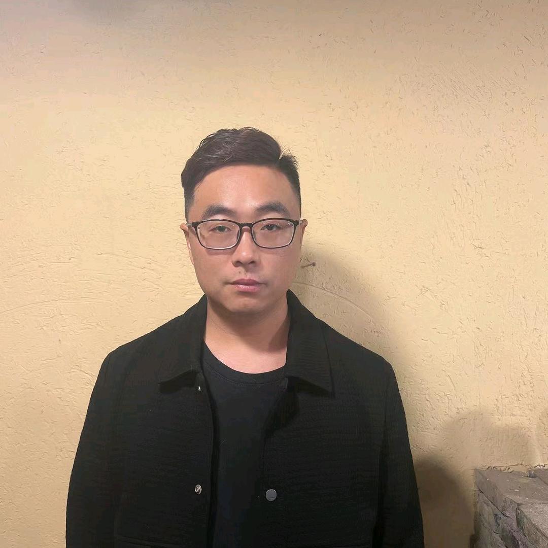 在苏州做地锅鸡的眼镜哥