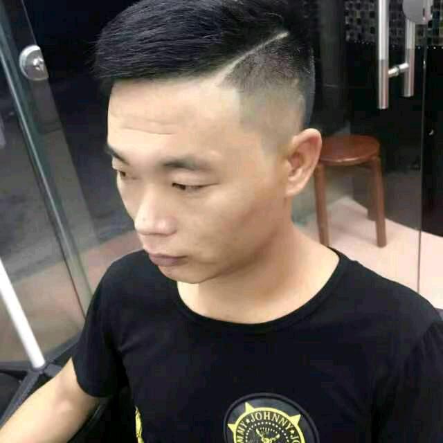陈,少
