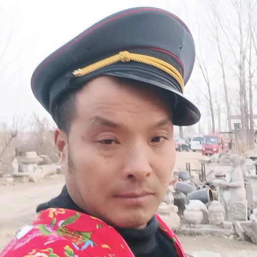 王村长，