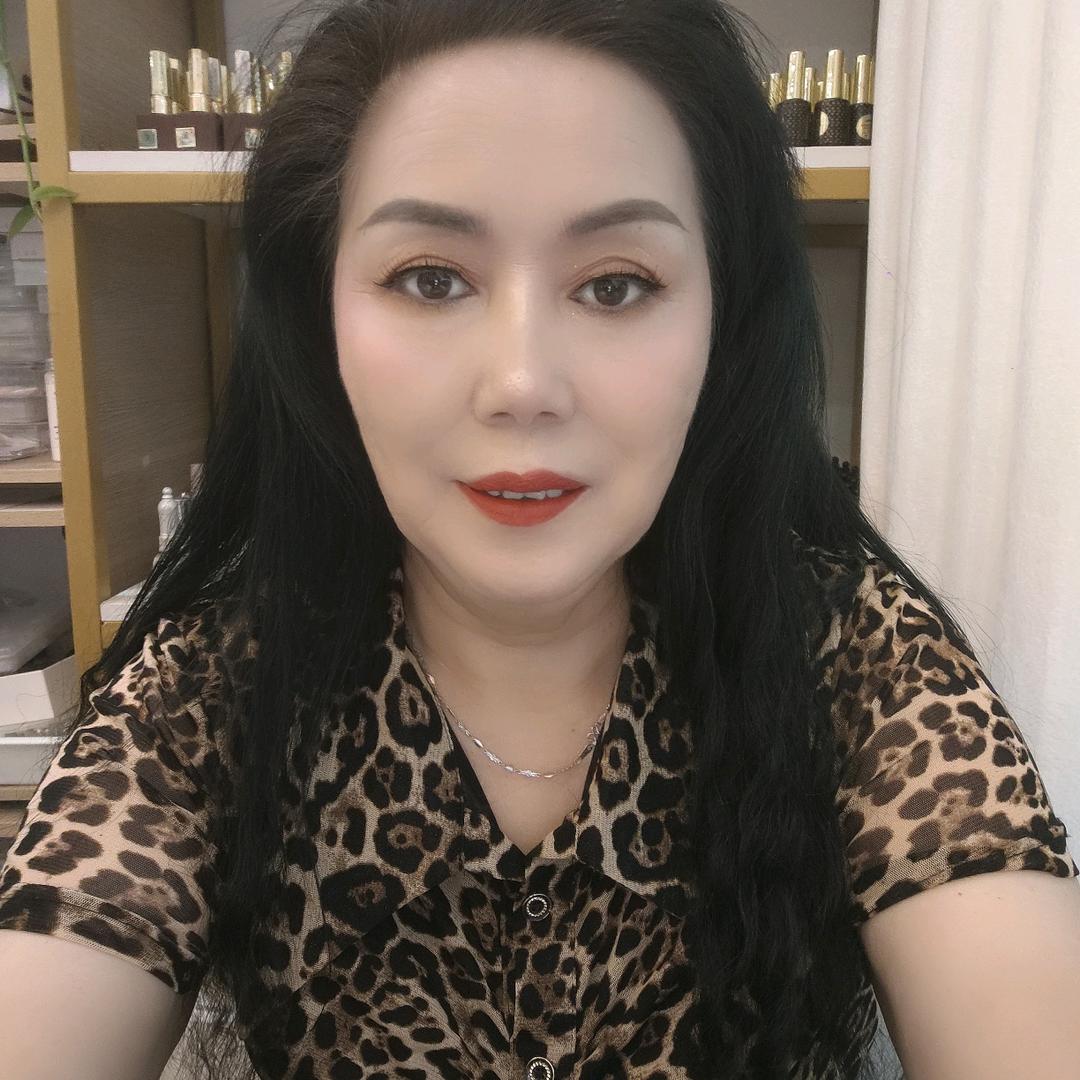 唐姐晚上7，38开播感谢支持