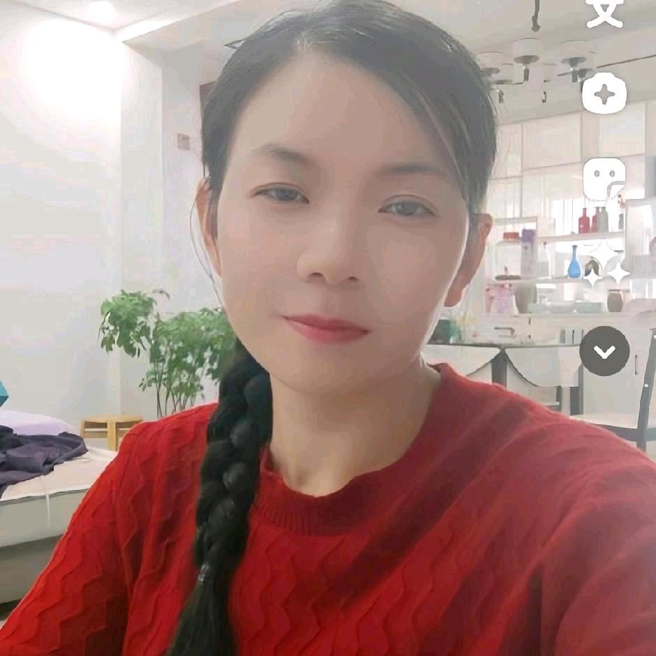 红霞美缝包下水管的橱窗