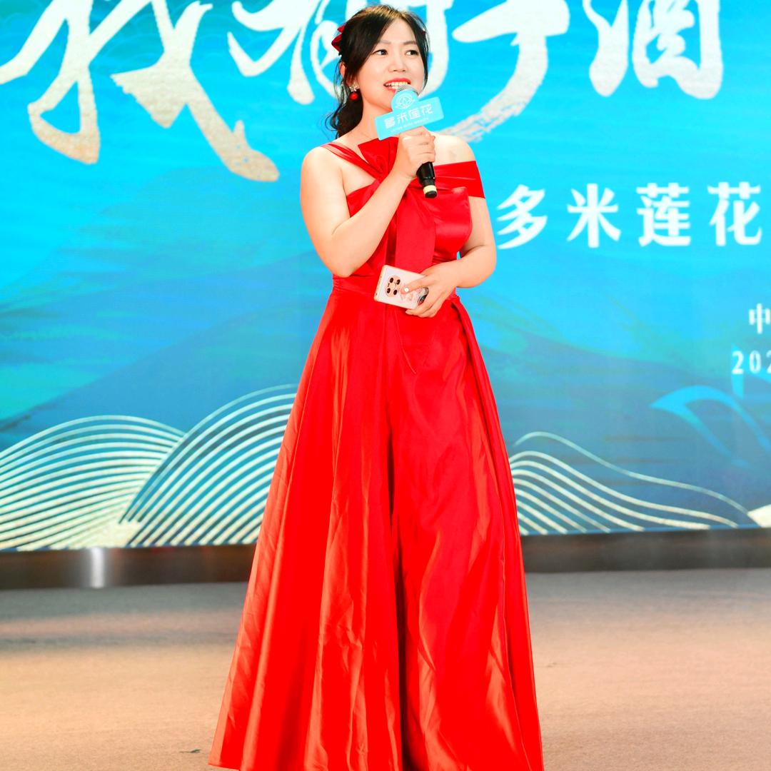 🎀莉香儿🎤