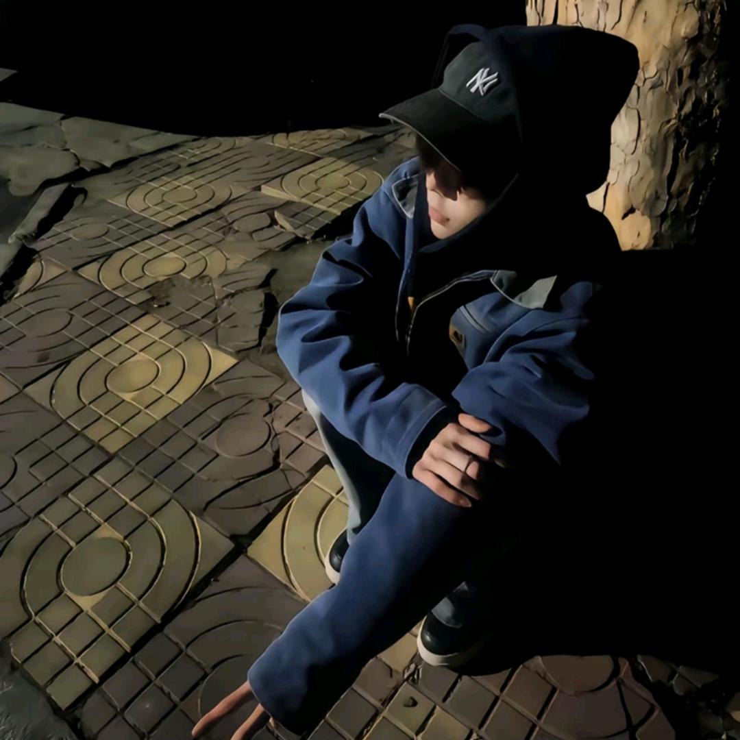 不聊了我爸爸来收我手机了