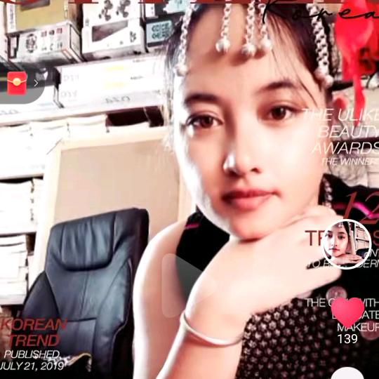 彝族啊姐（*^O^*青儿）