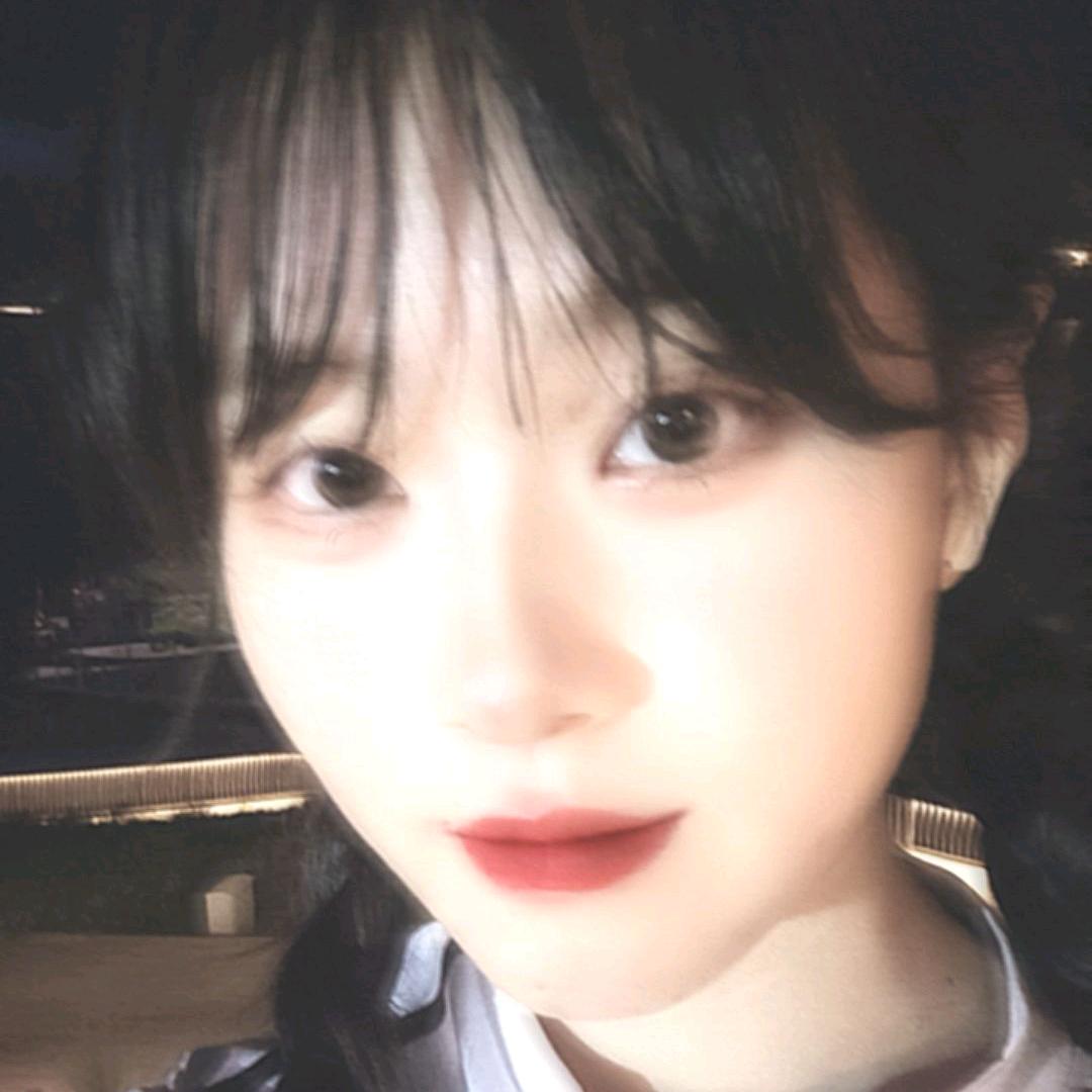 燕燕专业贴膜跟维修