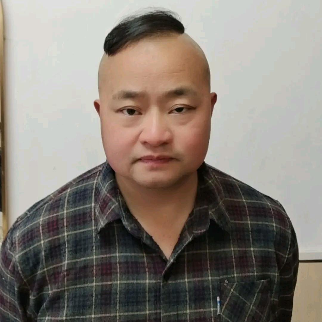 胡子哥@