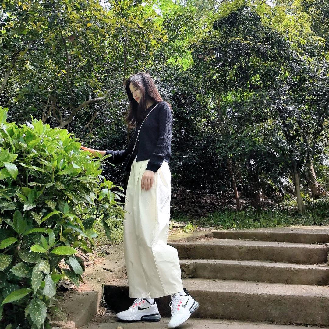 。