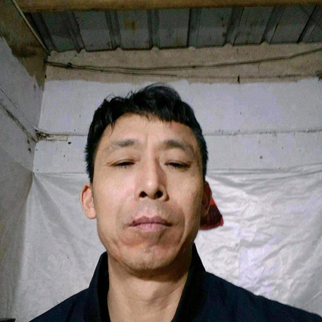 战胜一切困难华哥
