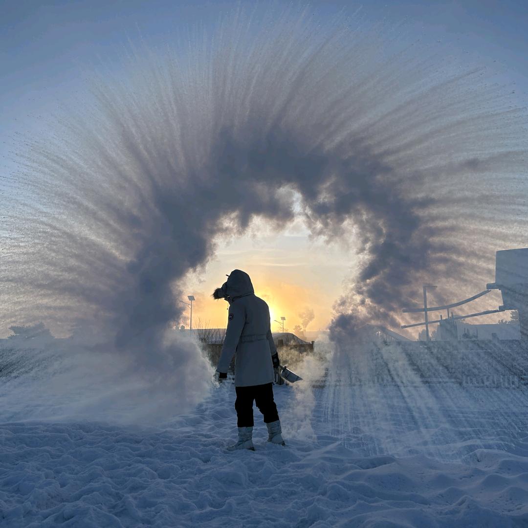 深圳做广告招牌的丸子