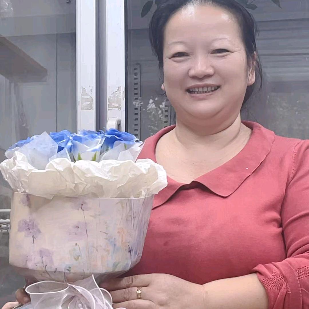 临桂花仙子花艺馆🎤下午13点50开播