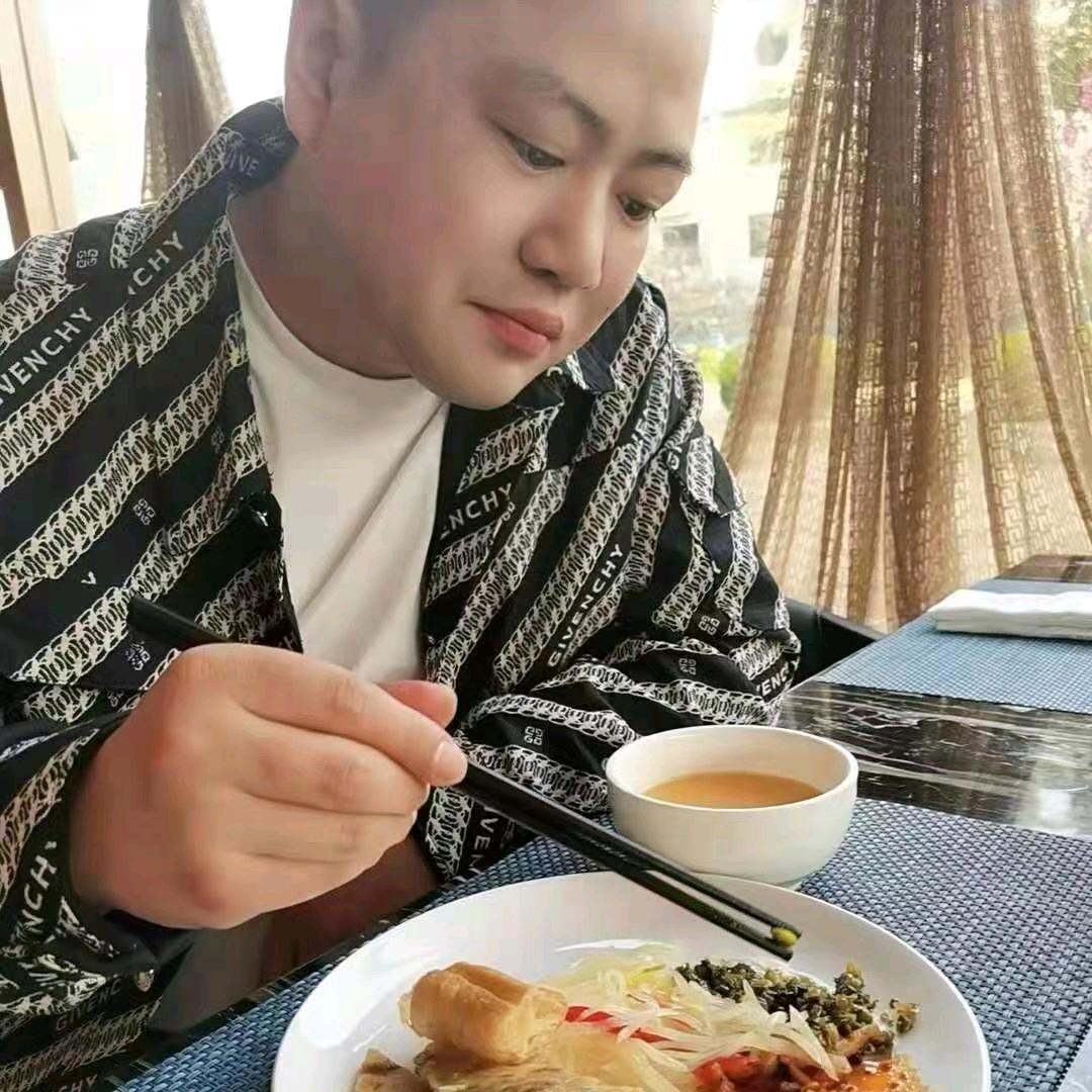 阿建