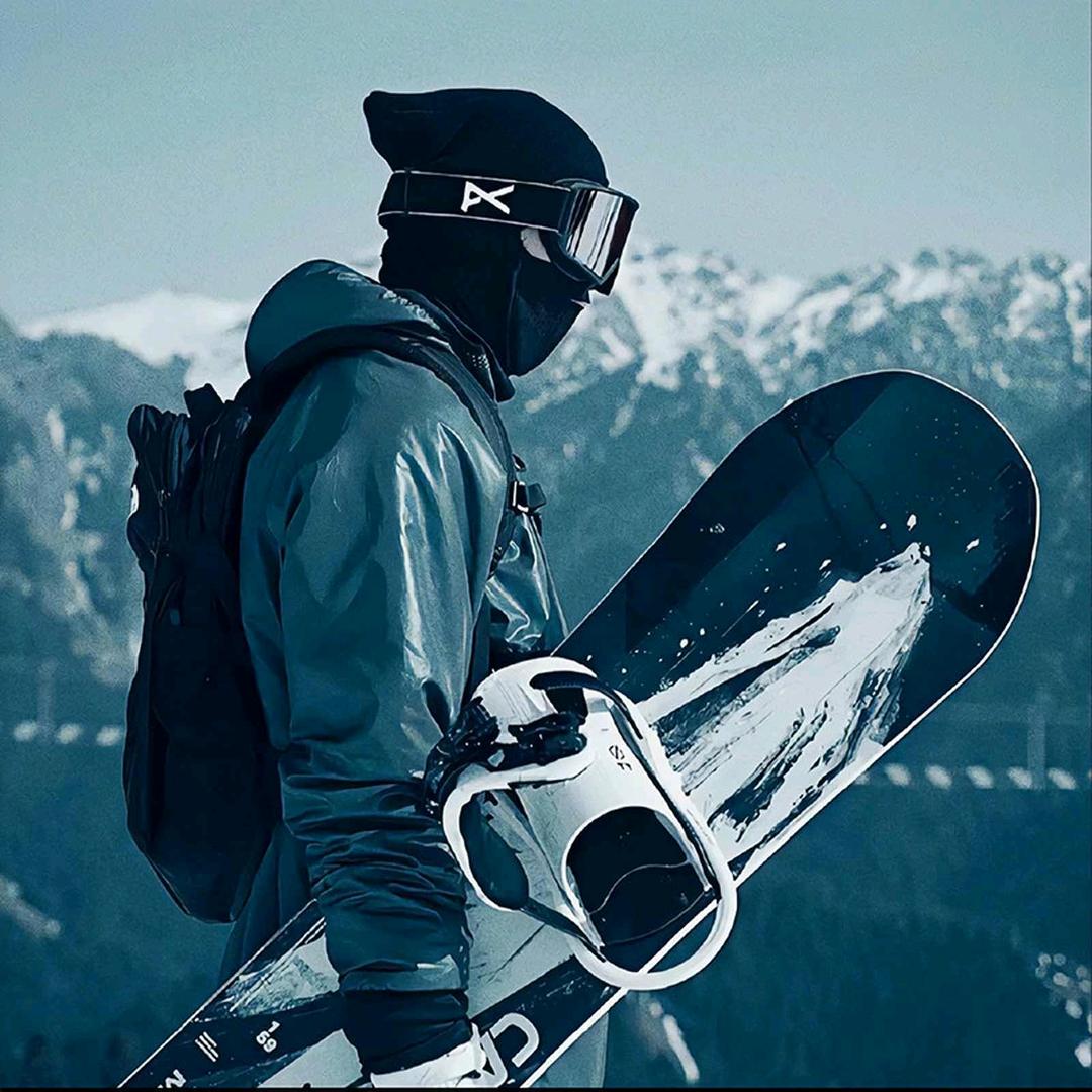 这个大叔有点冷