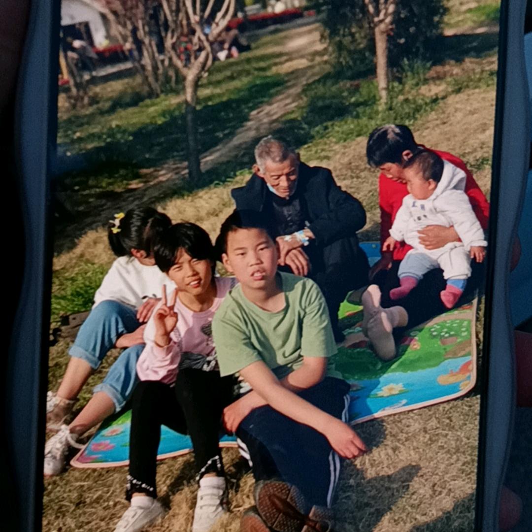 万成奶奶
