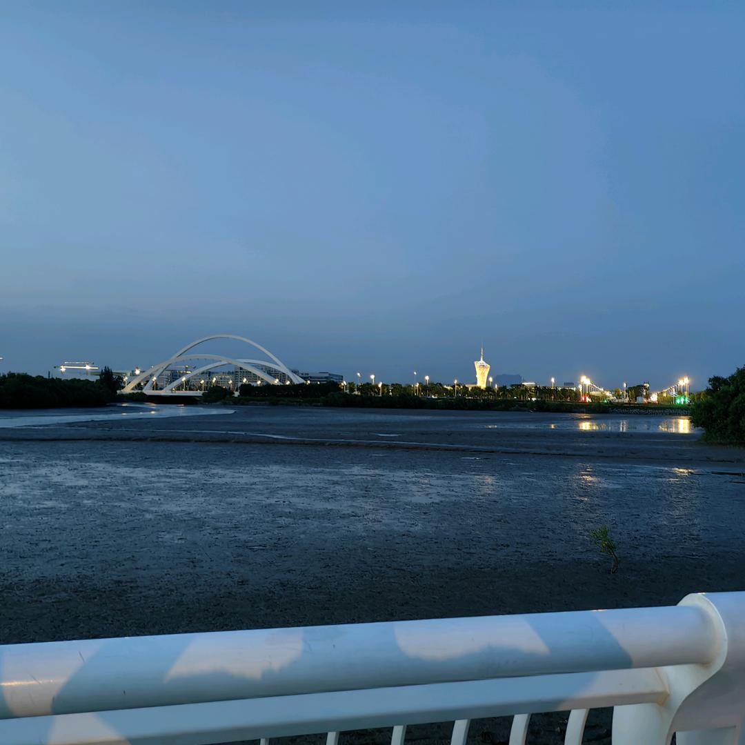 上