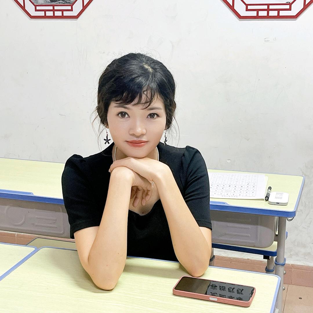 博罗锋格练字王老师