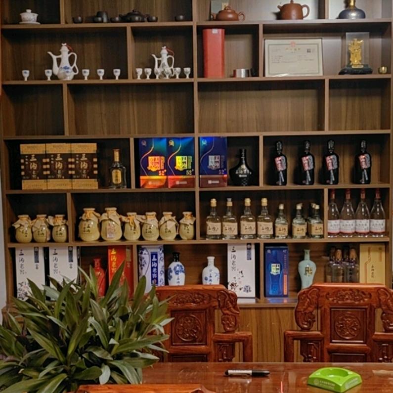 福临火锅店三沟白酒总代理