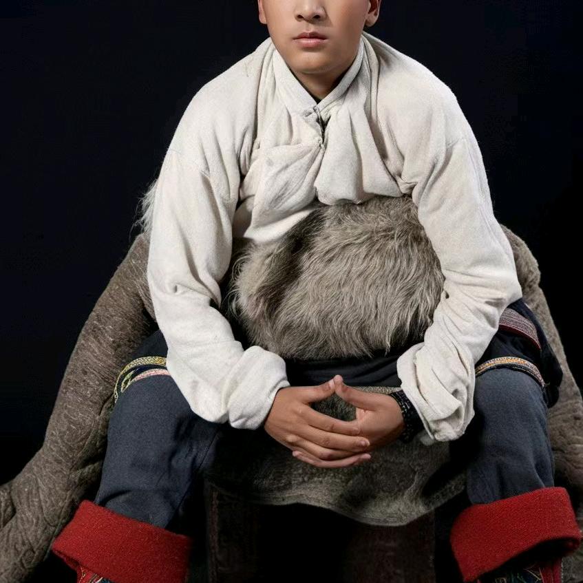 藏族男人