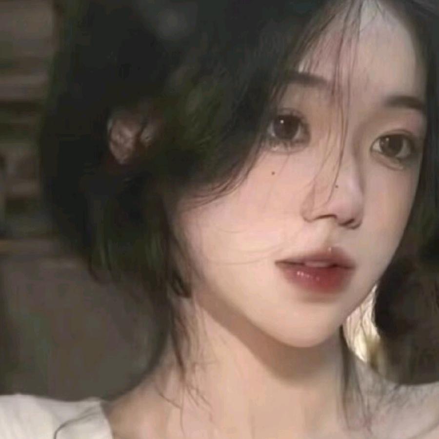 女二