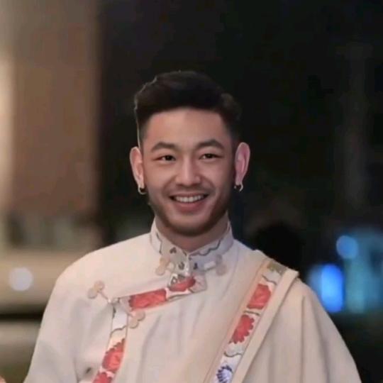 邵先生