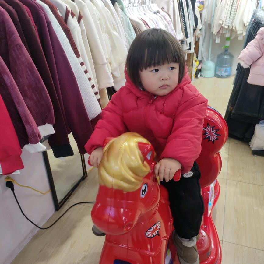 卓鹏工贸有限责任公司