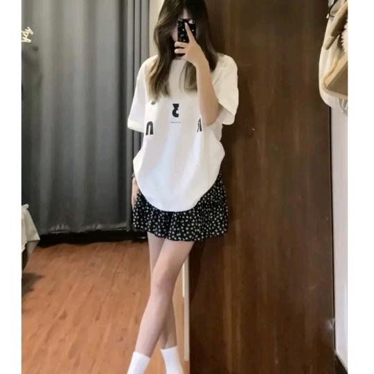 妙语坞女装店