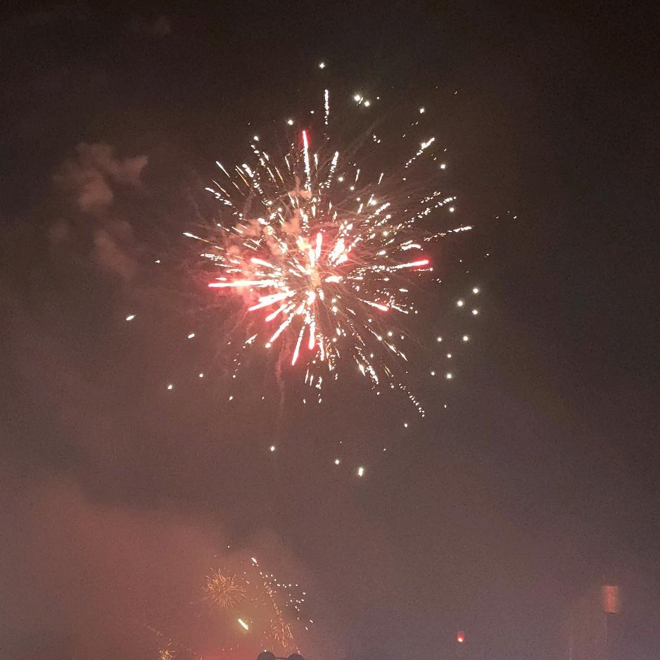 语儿不答♥╭(╯ε╰