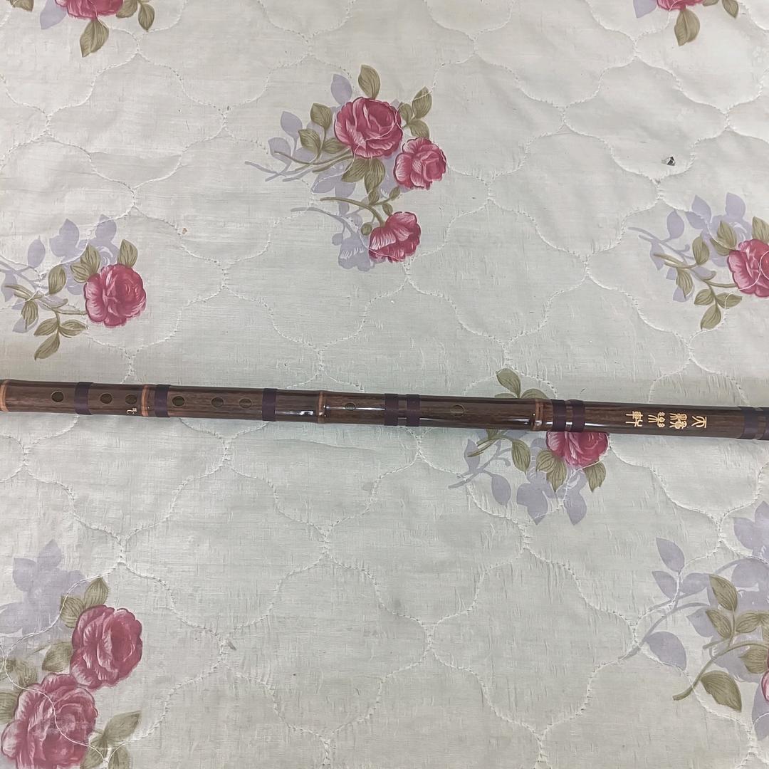 罗（好物在橱窗）