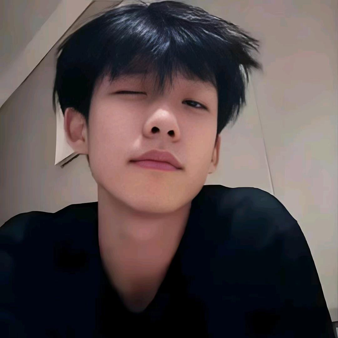 演不出深情戏