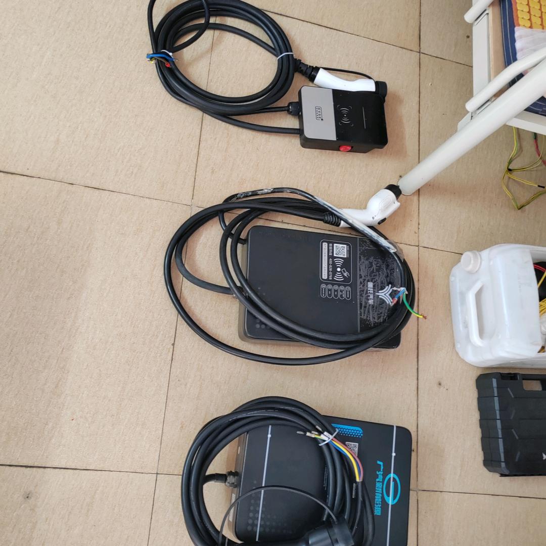 专门维修充电桩