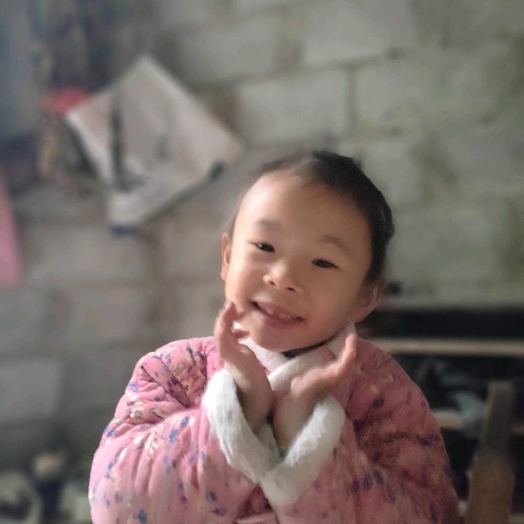 李芙