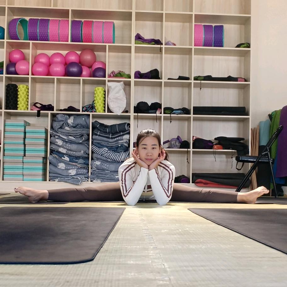 梵悦瑜伽～心心