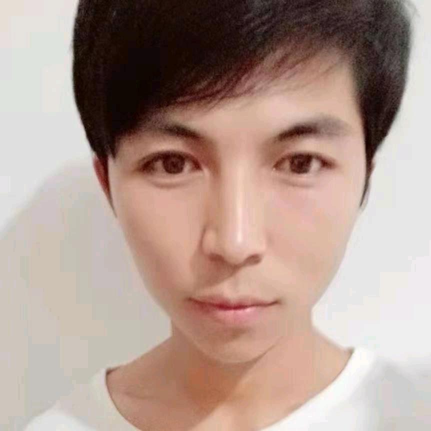 伤感情歌贵州小阿哥
