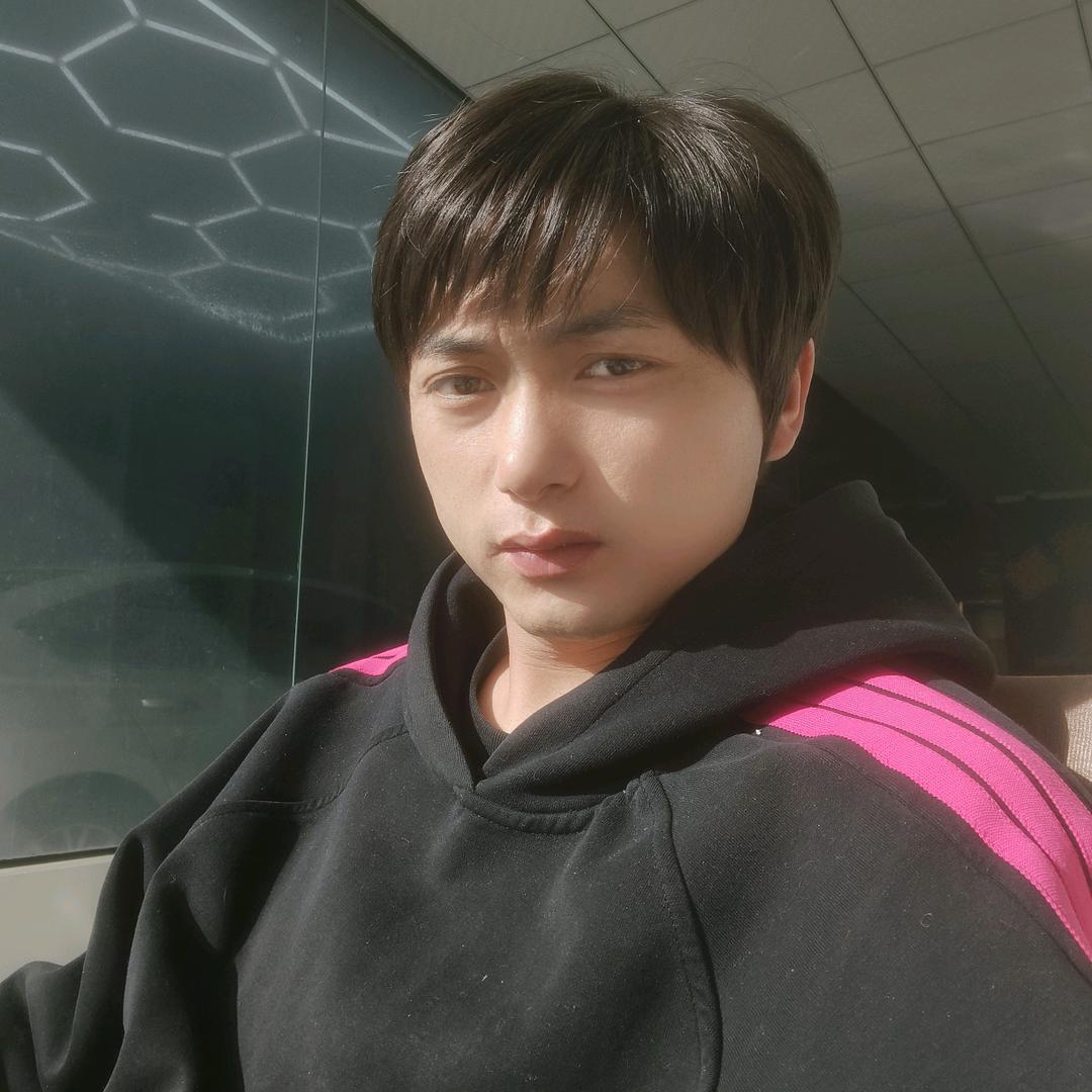 奔跑中小进