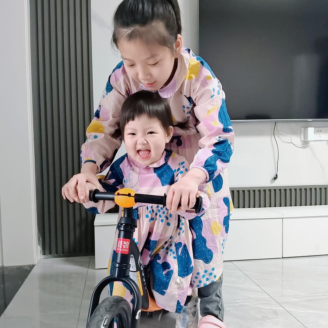 发呆的小绵羊