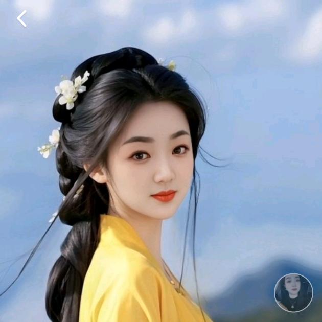 蟹黄小龙包^O^