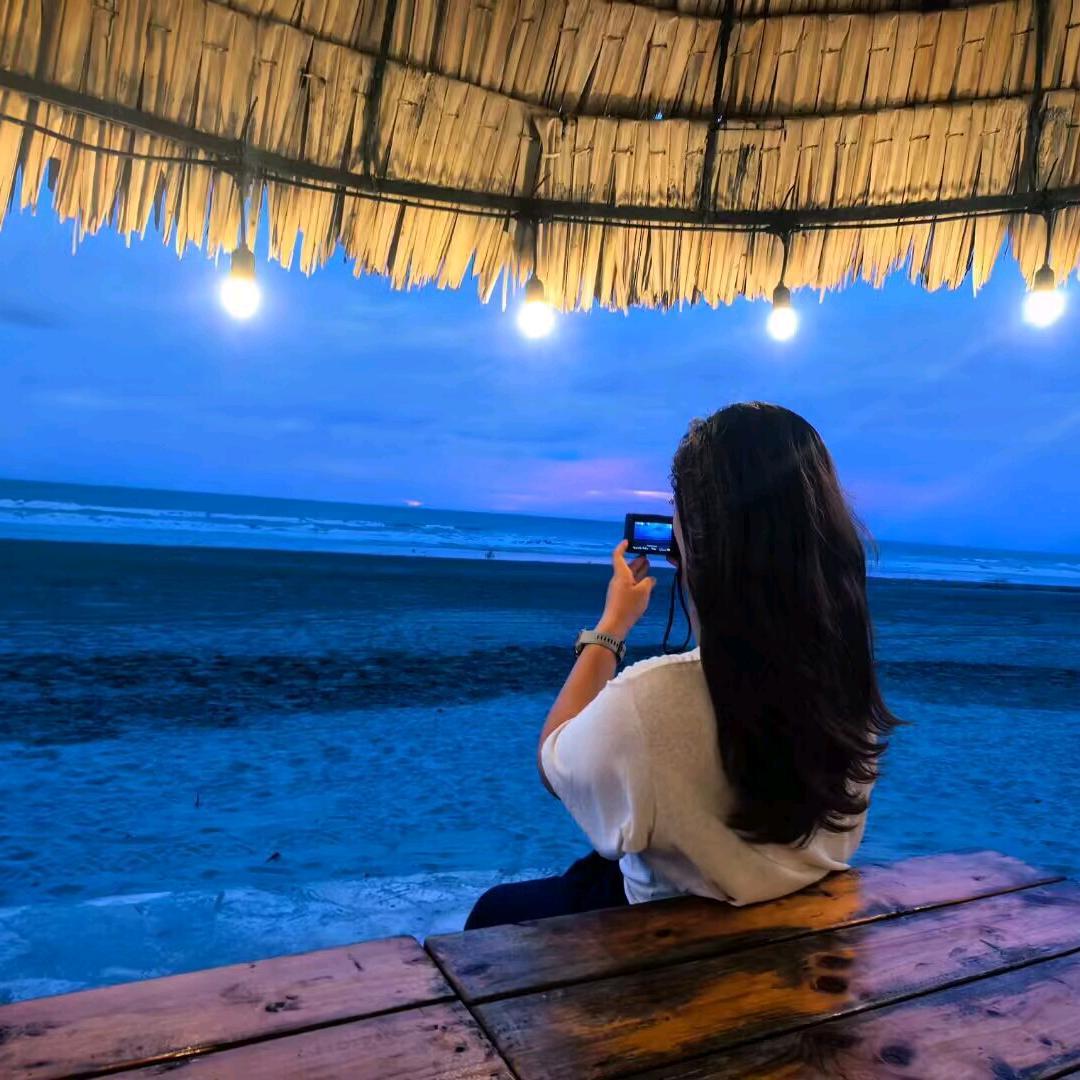 公考安安老师（甜妹版）