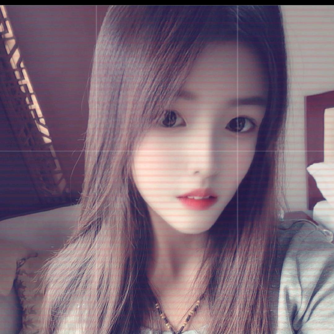 ٩(♡琳♡ )۶