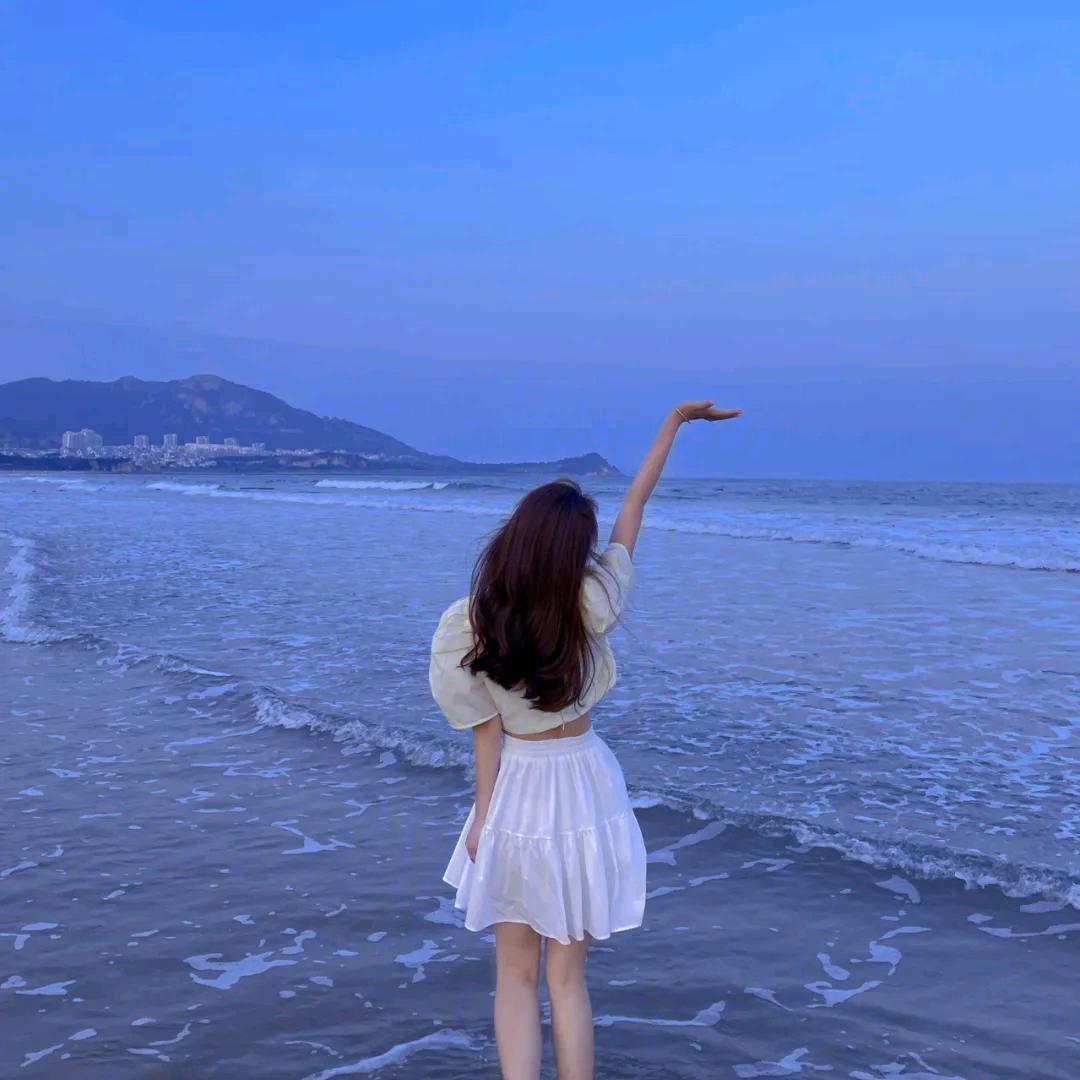 Hello你好，我是萌萌《一拖三的日常》