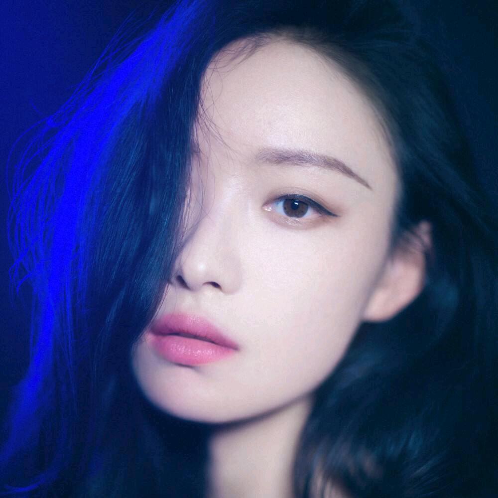 初见美甲美睫纹绣化妆