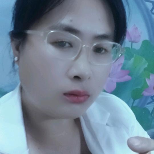 含情心已碎