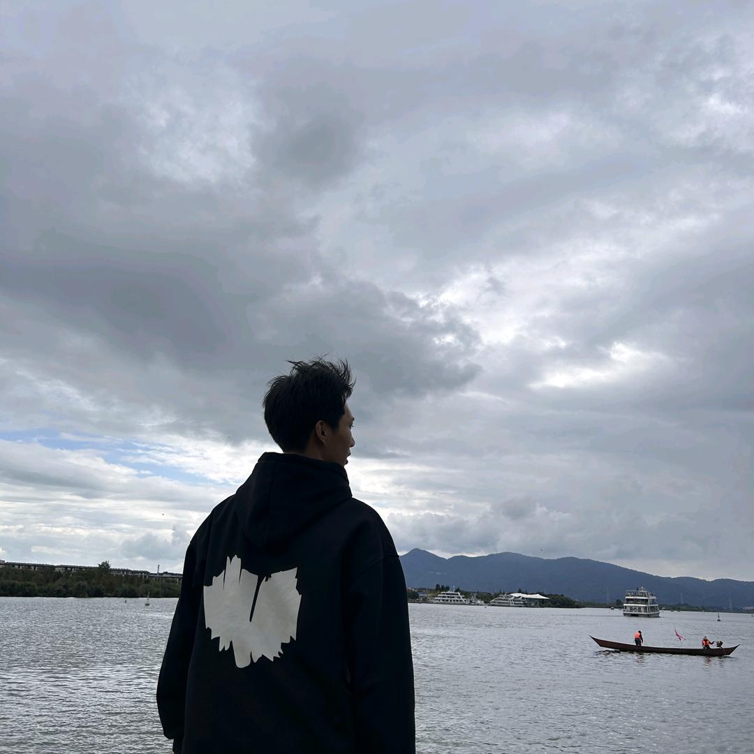 ﹏浅忆′流年