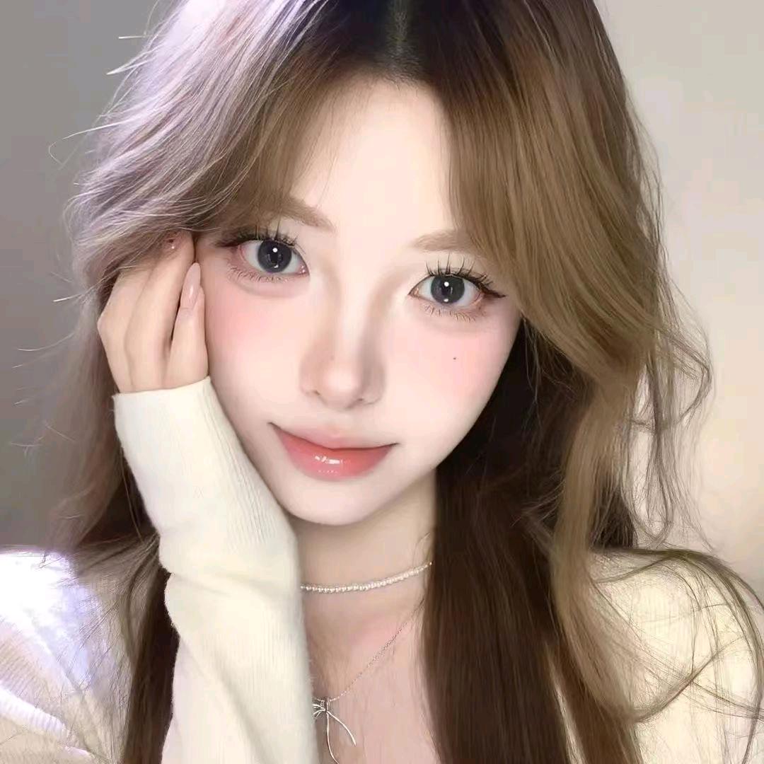 艾 V 儿