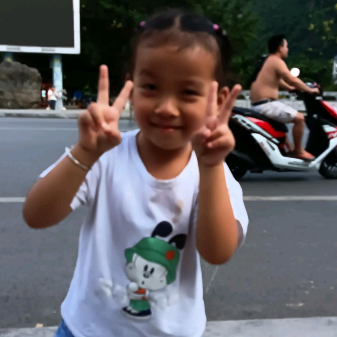 用户1779710875052