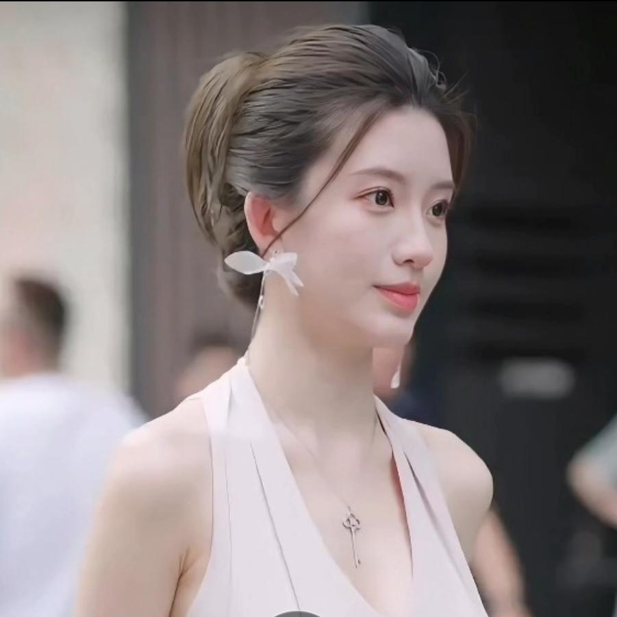 妧喜悦
