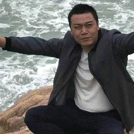 扎西爱蝴蝶