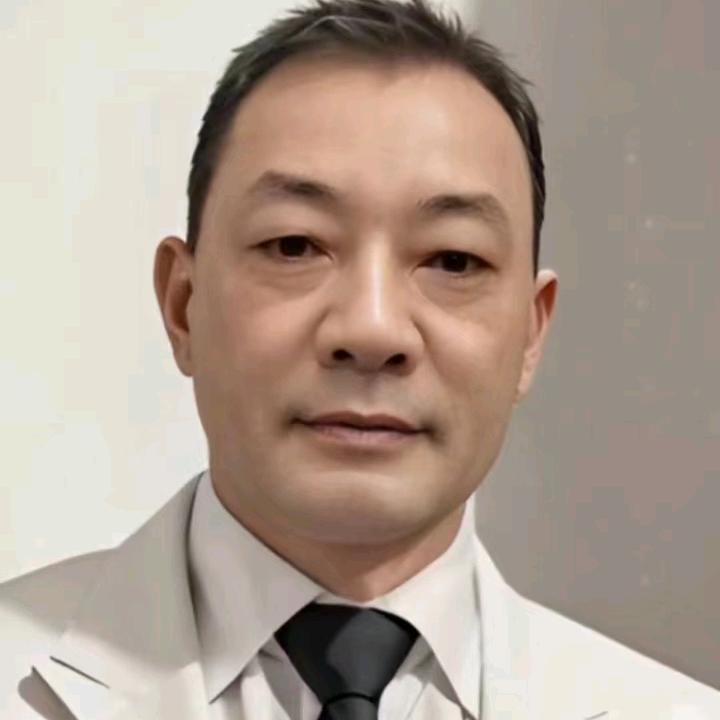 逸群在分享